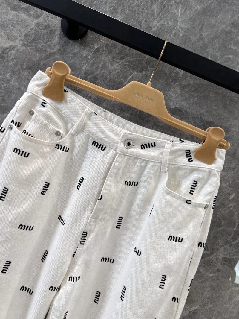 Trendsetting Miu Miu Jeans 151264