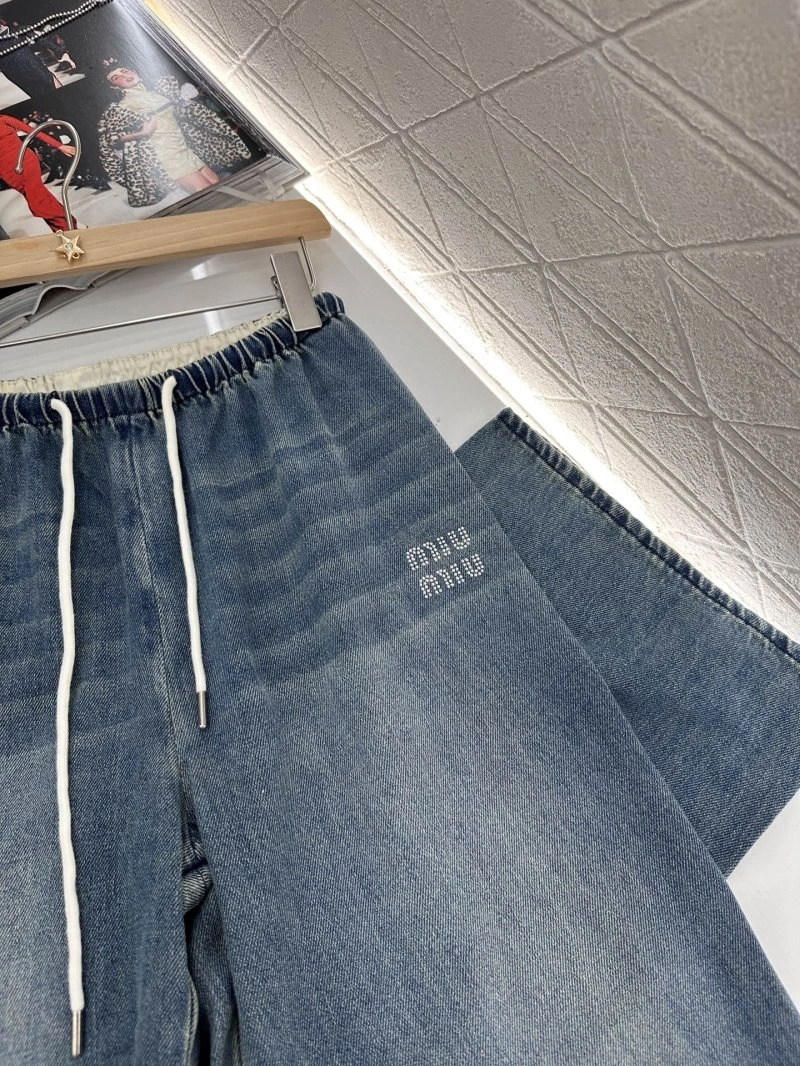 Miu Miu Jeans GoAnywhere 151248
