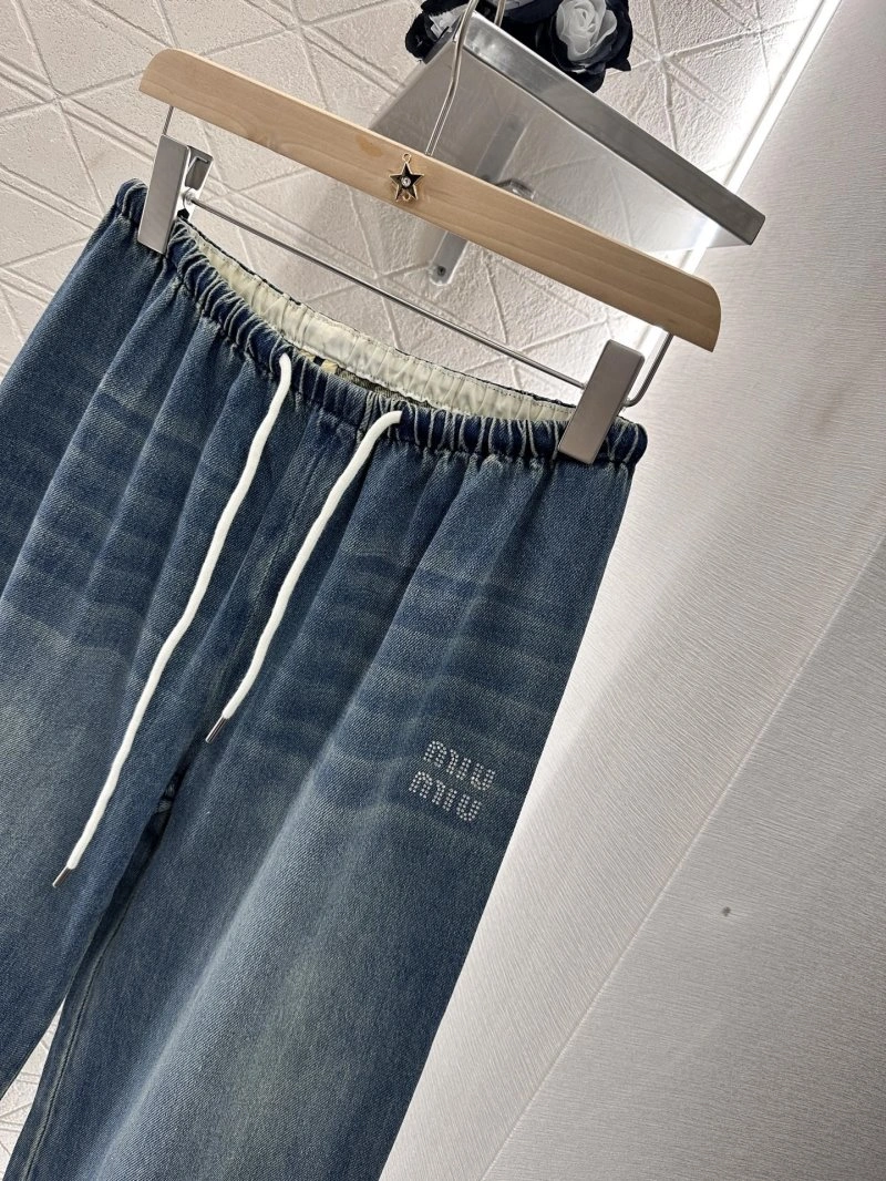 Miu Miu Jeans GoAnywhere 151248