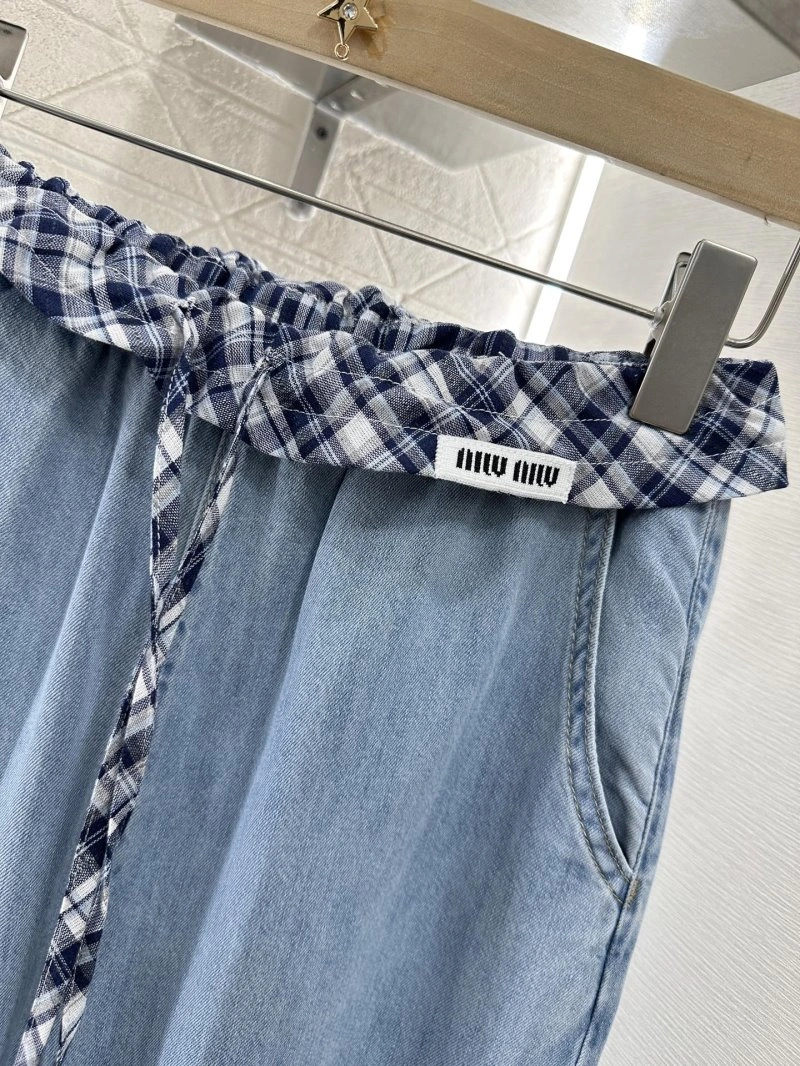 Miu Miu Jeans Lightweight 156380