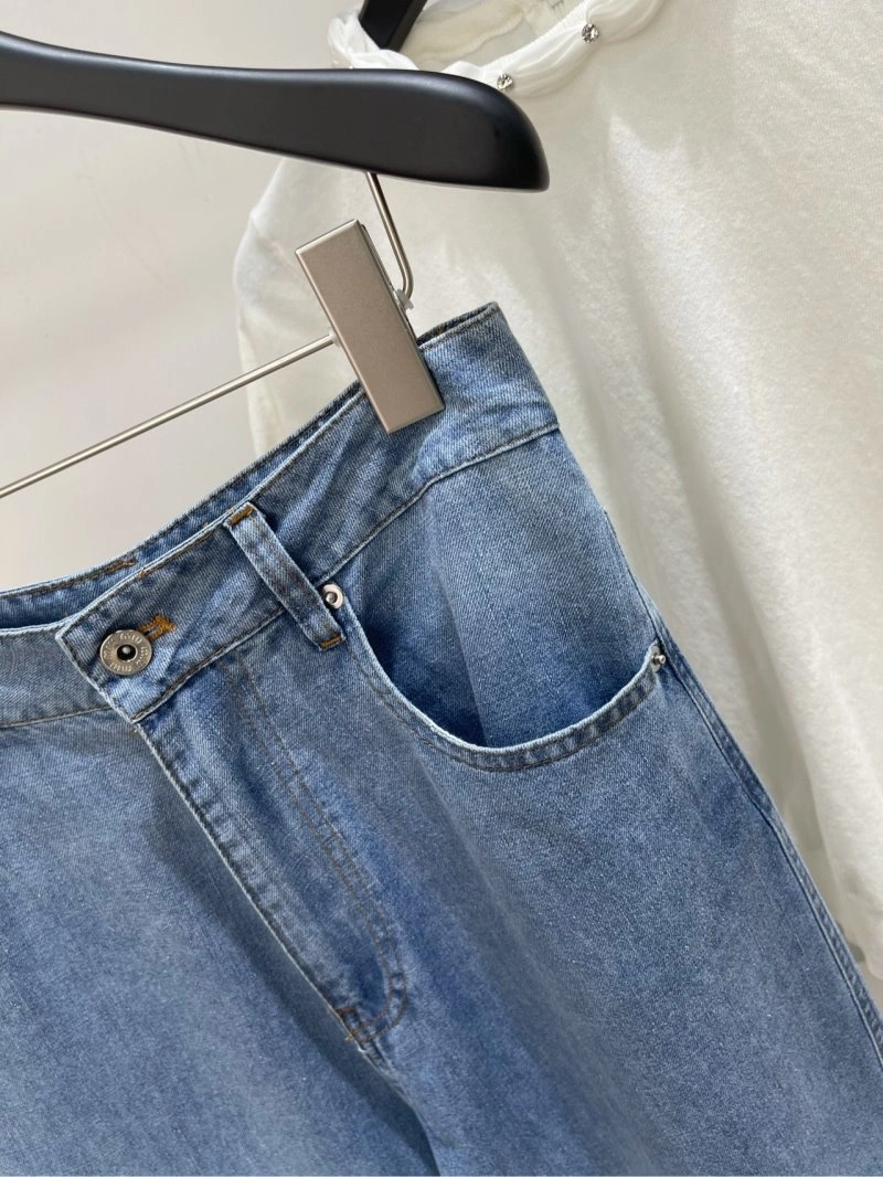 Miu Miu Jeans Fashionable 148904