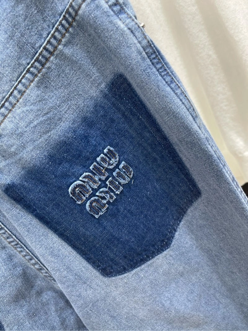 Miu Miu Jeans Fashionable 148904