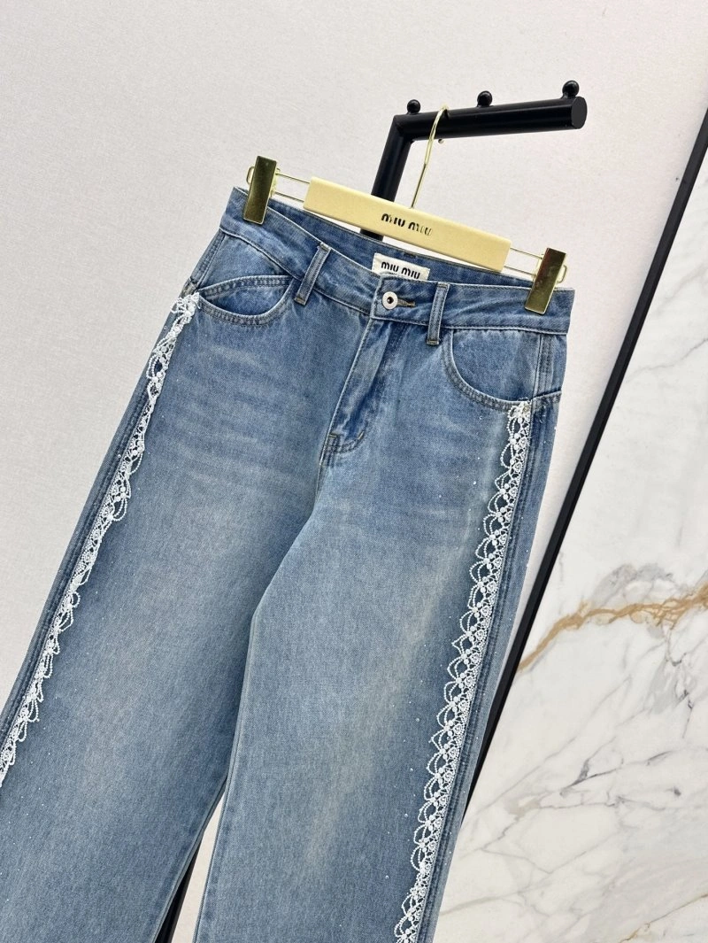 Miu Miu Jeans ModernLook 148891