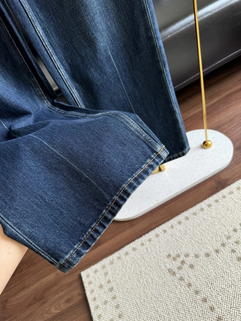 Efficient Miu Miu Jeans 148889