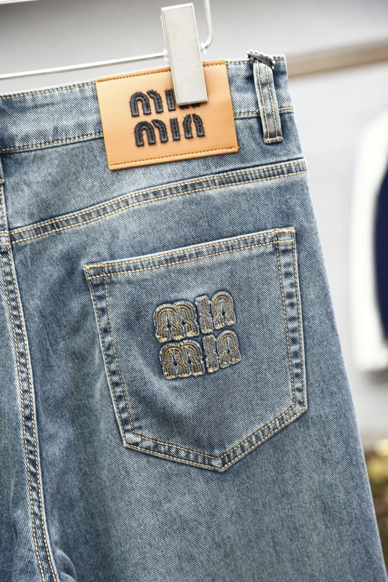 Breathable Miu Miu Jeans 160245