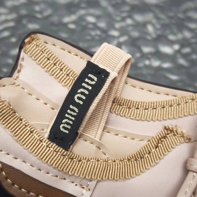 Miu Miu Keychains Reliable 265873
