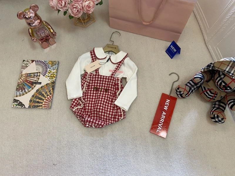 Miu Miu Kids Bold 157701