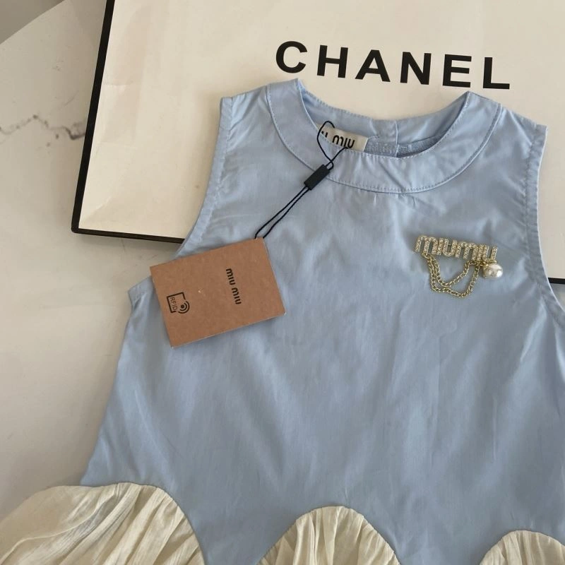 Miu Miu Kids Minimalist 157941