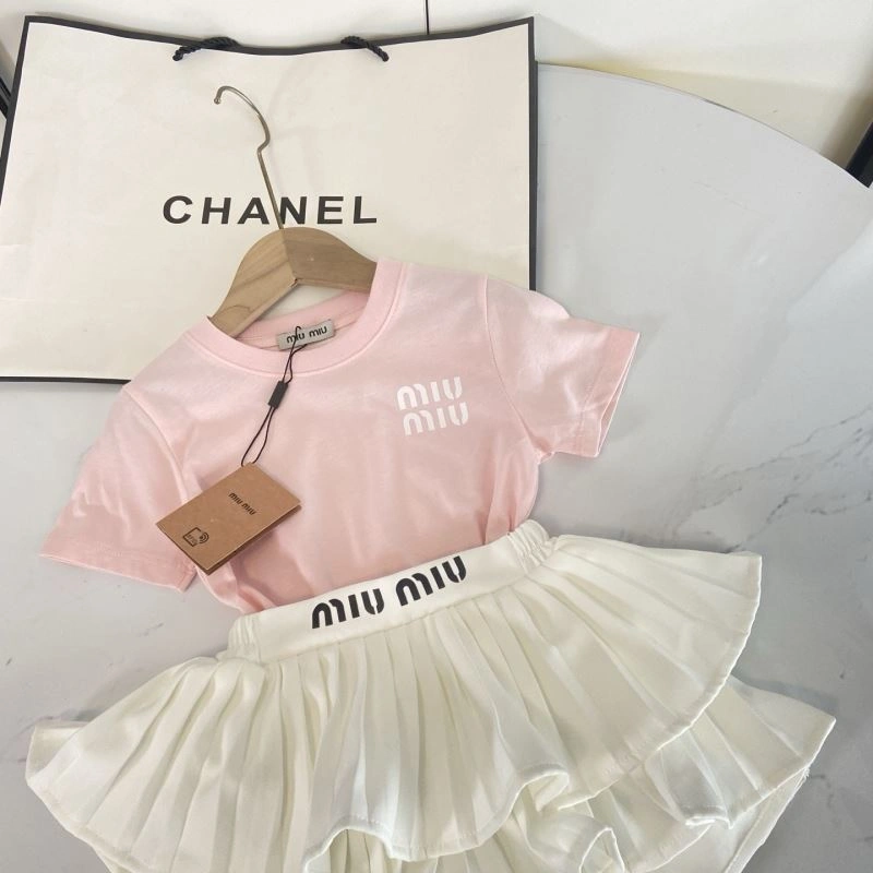 Miu Miu Kids TimelessDesign 157910
