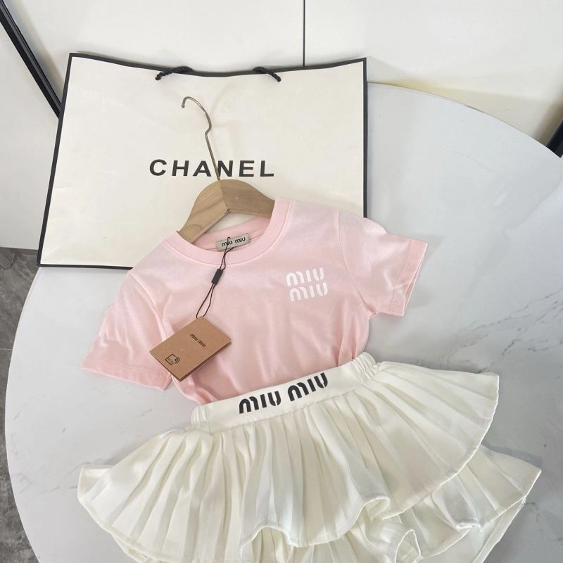 Miu Miu Kids TimelessDesign 157910