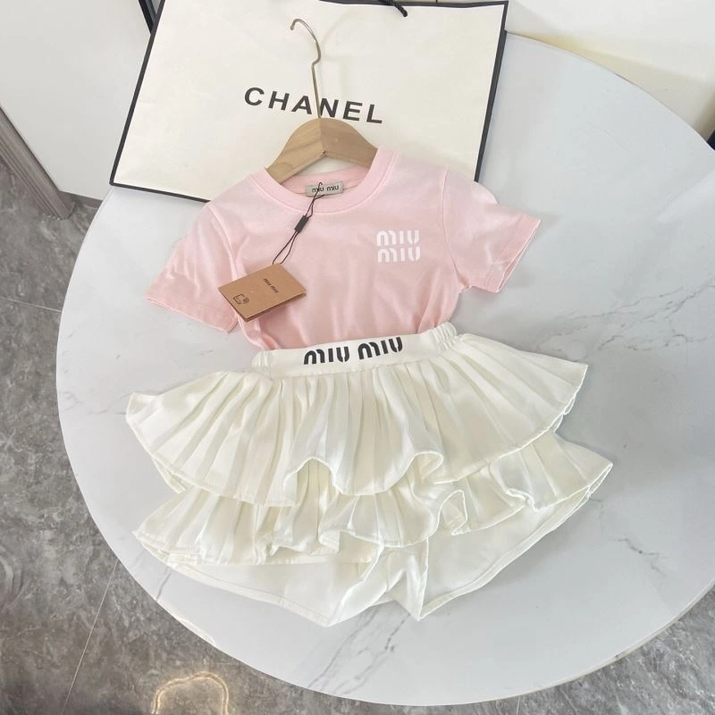 Miu Miu Kids TimelessDesign 157910