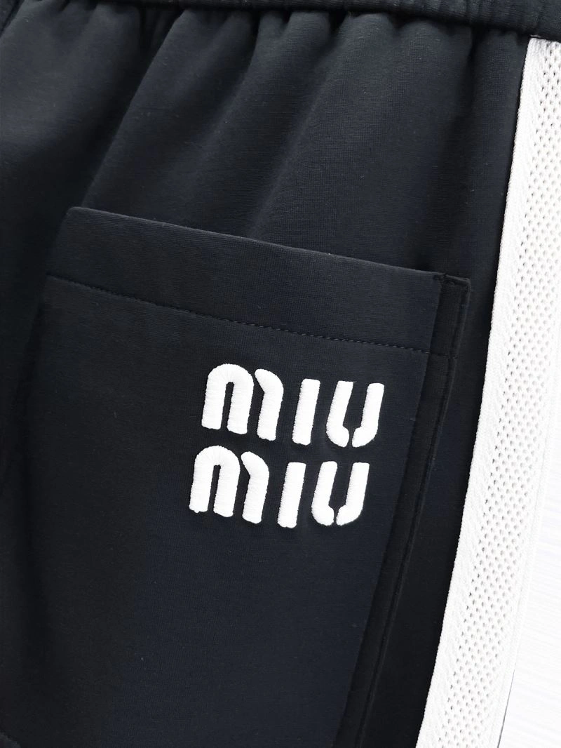 Miu Miu Long Pants Durable 162471