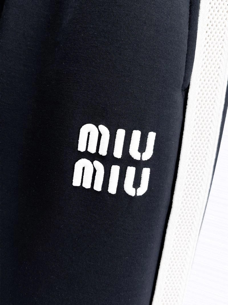 Miu Miu Long Pants Durable 162471