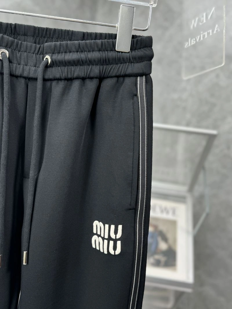 Miu Miu Long Pants Cozy 161378