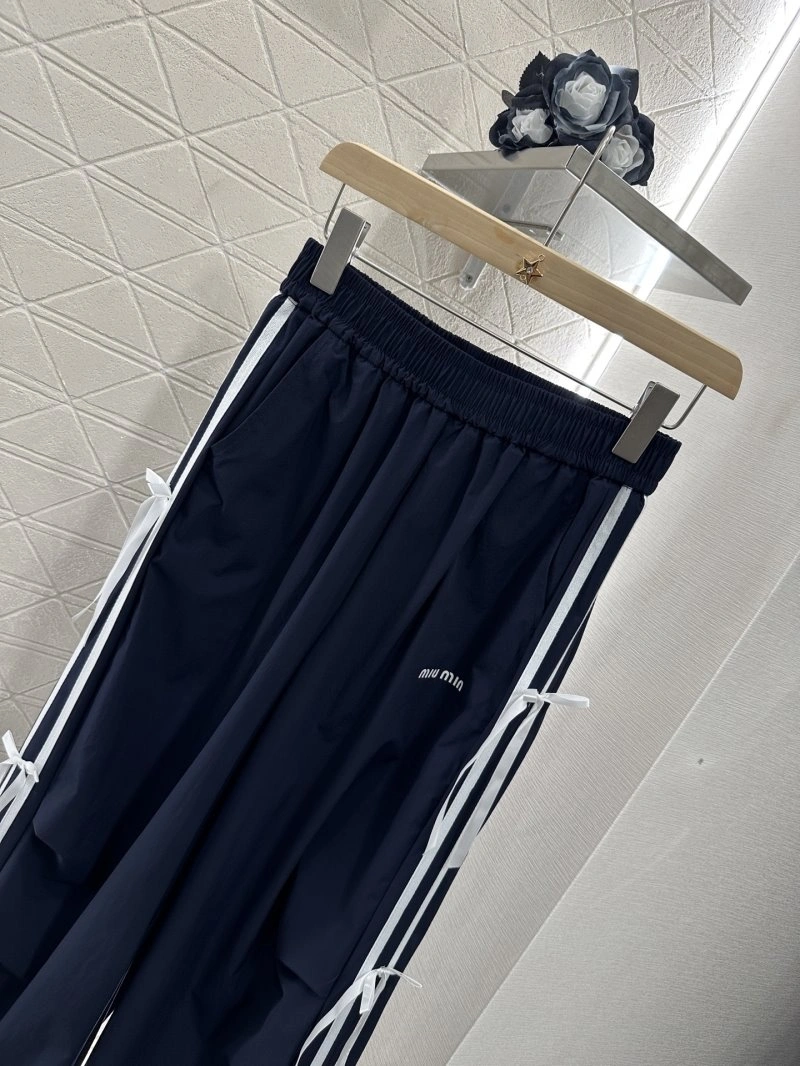 Miu Miu Long Pants TimelessDesign 151243