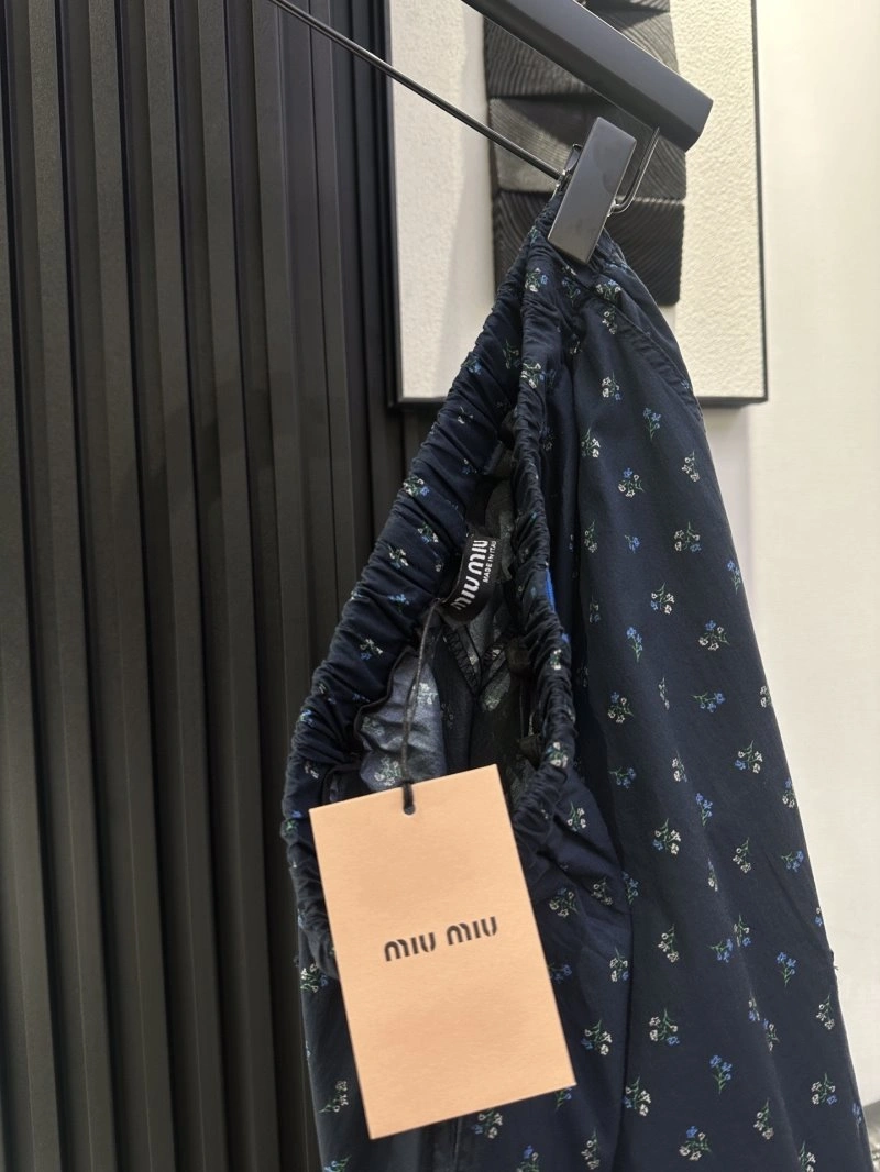 Miu Miu Long Pants OdorResistant 148863