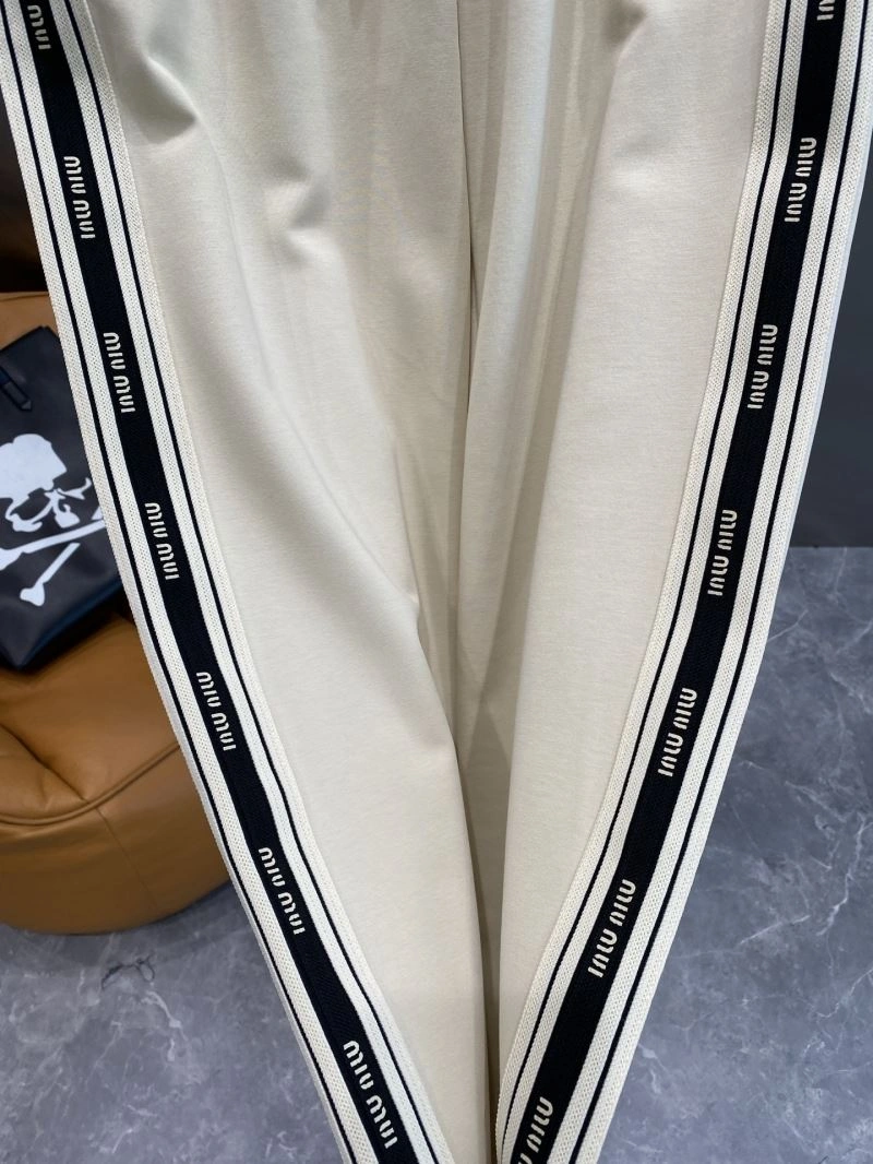 HighPerformance Miu Miu Long Pants 160227