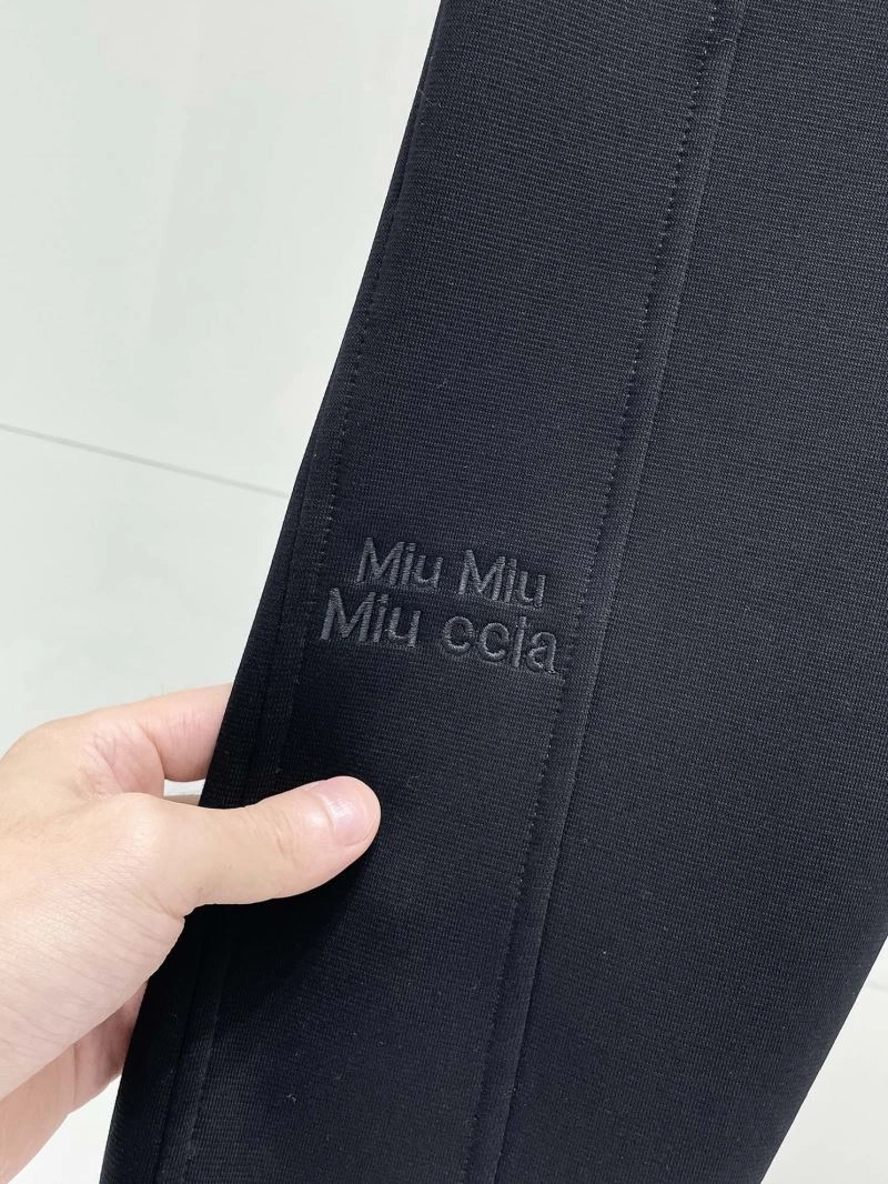 Miu Miu Long Pants Resilient 159110