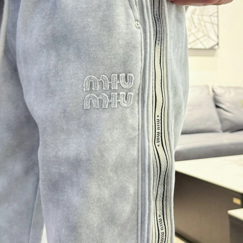 Miu Miu Long Pants Fashionable 158222