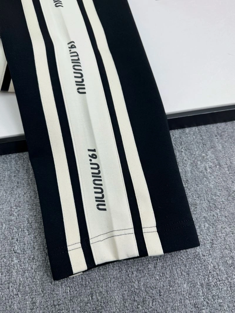 Miu Miu Long Pants Versatile 158223