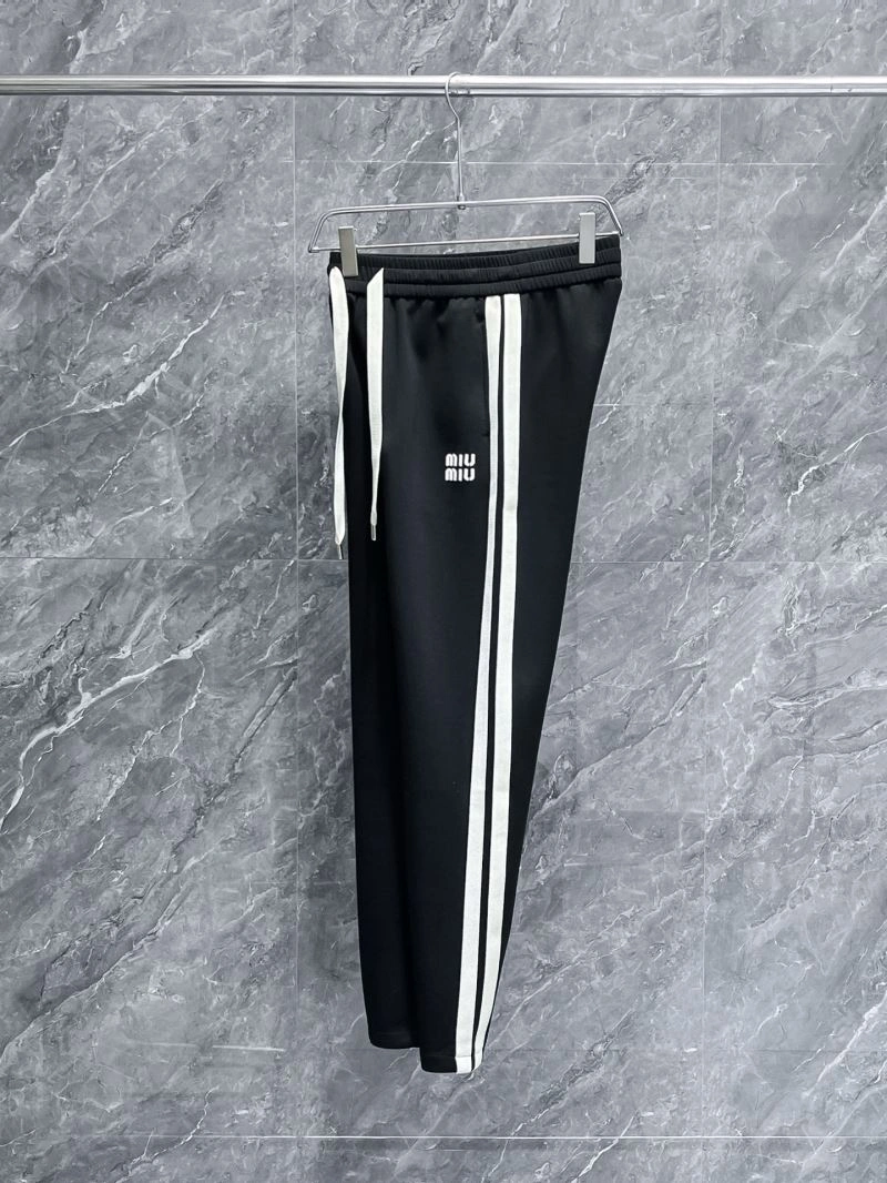 Miu Miu Long Pants UrbanStyle 158210