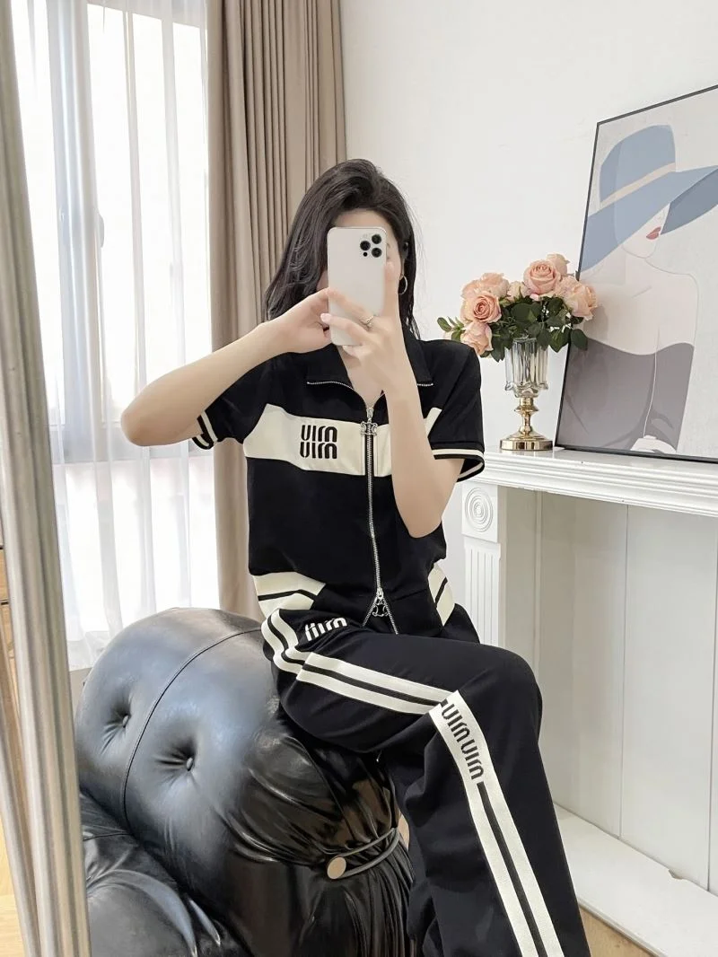 Miu Miu Long Suits Chic 163948