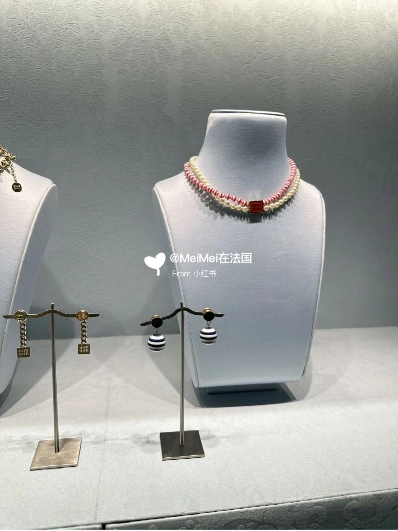 Miu Miu Necklaces UrbanStyle 213414