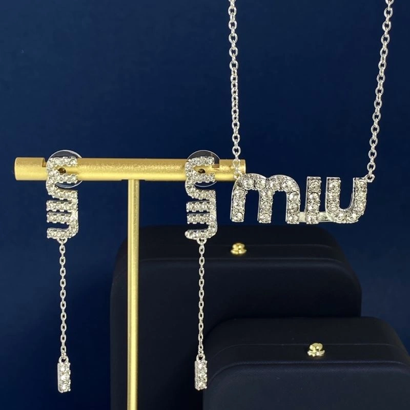 Miu Miu Necklaces Lightweight 214500