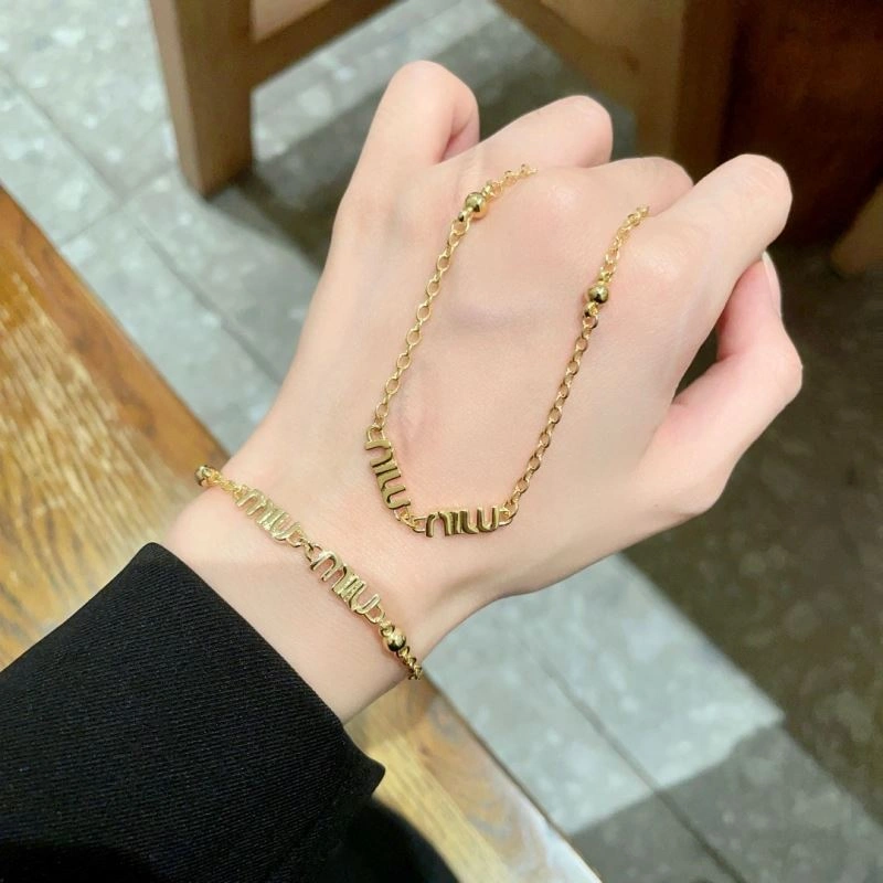 Miu Miu Necklaces TopPick 212859