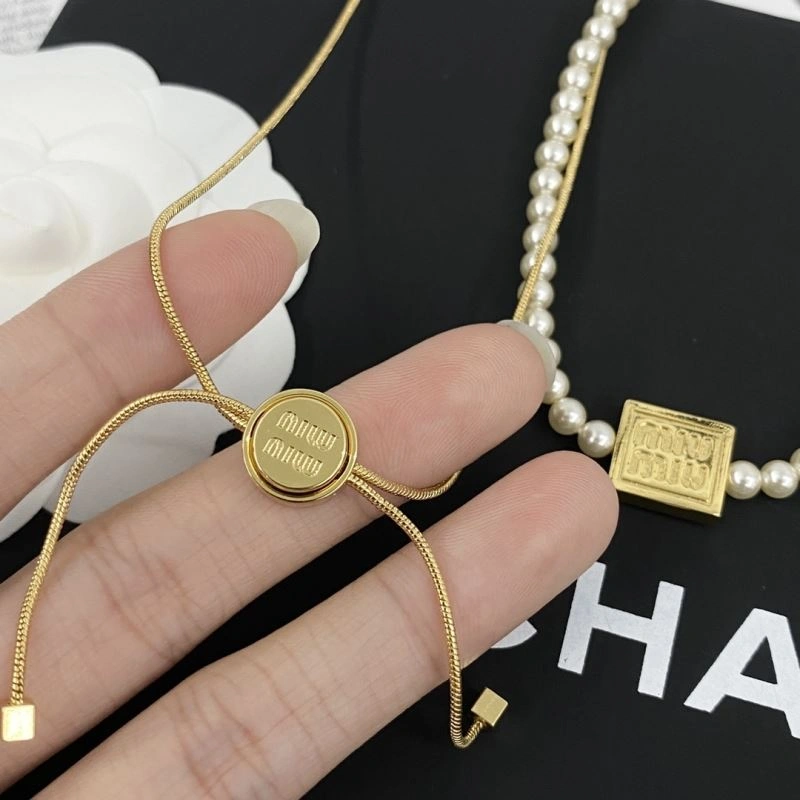 Miu Miu Necklaces Comfortable 212545