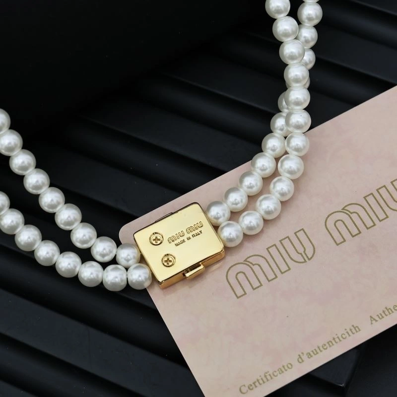 Miu Miu Necklaces Versatile 211805