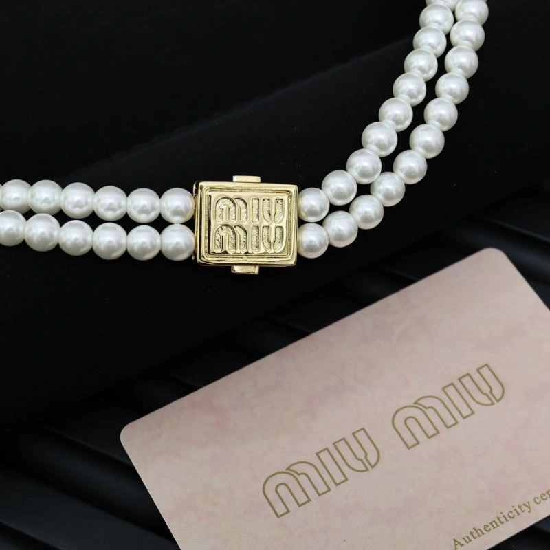 Miu Miu Necklaces Versatile 211805