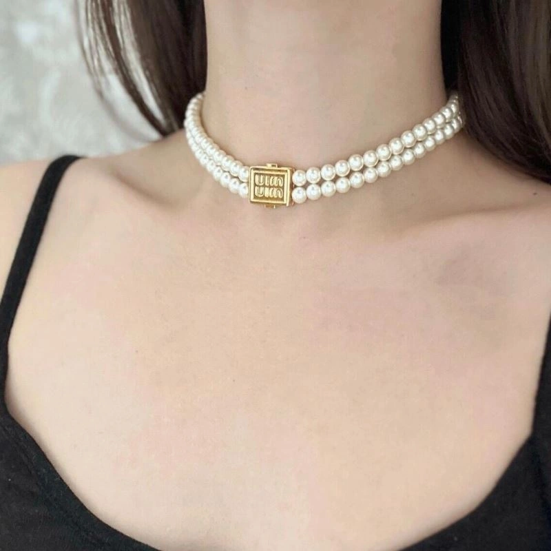 Miu Miu Necklaces Versatile 211805
