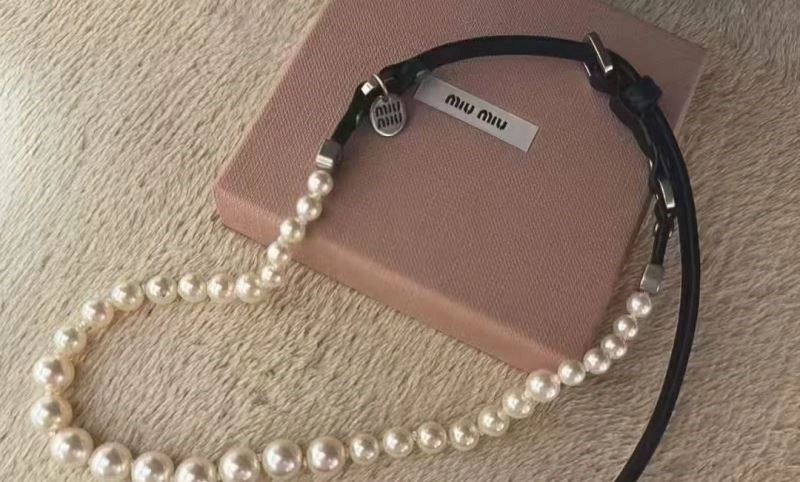 TravelReady Miu Miu Necklaces 209684