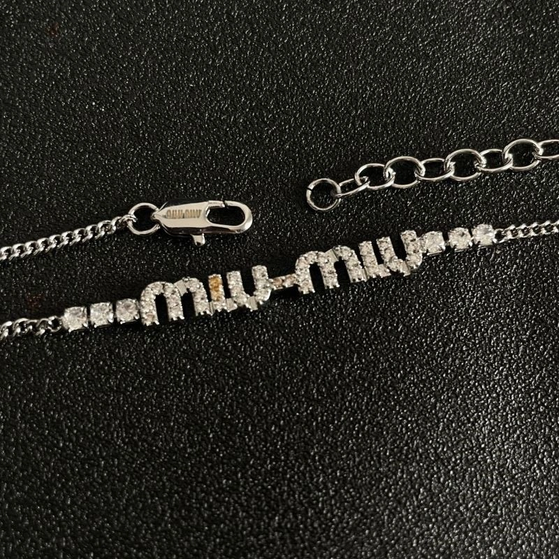 Miu Miu Necklaces SmartChoice 208531