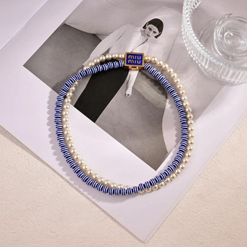 Miu Miu Necklaces Compact 208524