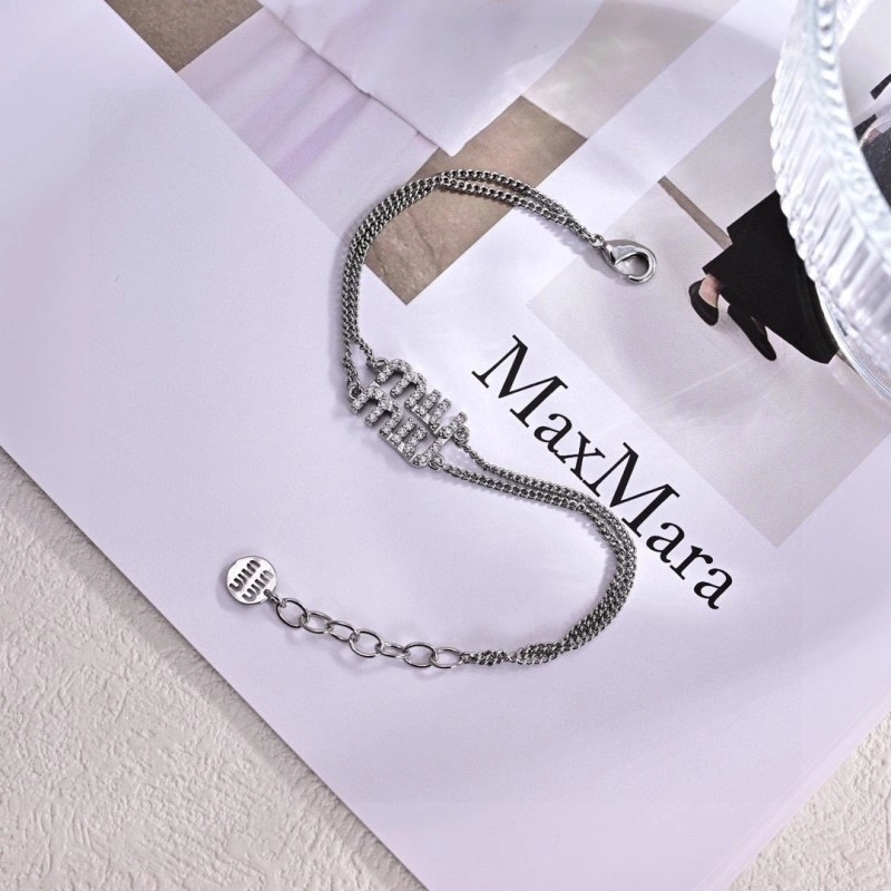 Miu Miu Necklaces Elegant 207801