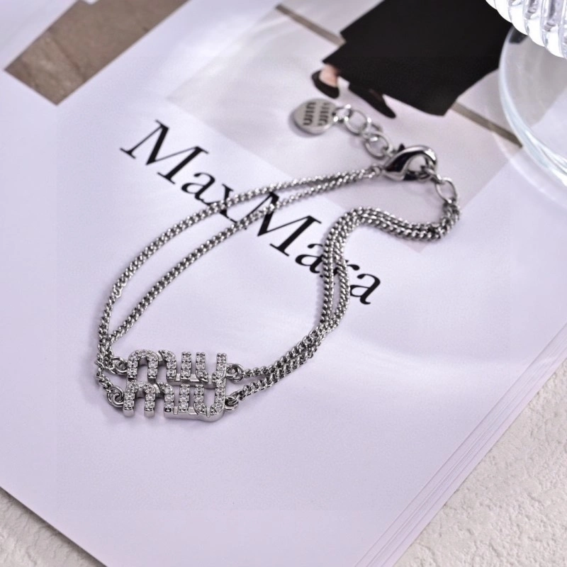 Miu Miu Necklaces Elegant 207801