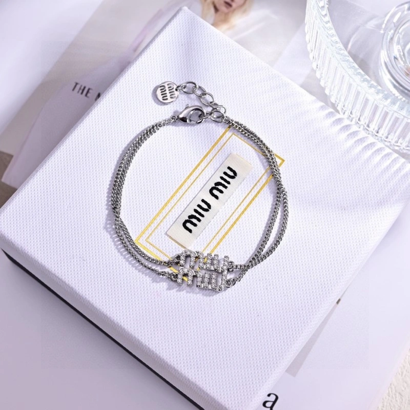 Miu Miu Necklaces Elegant 207801