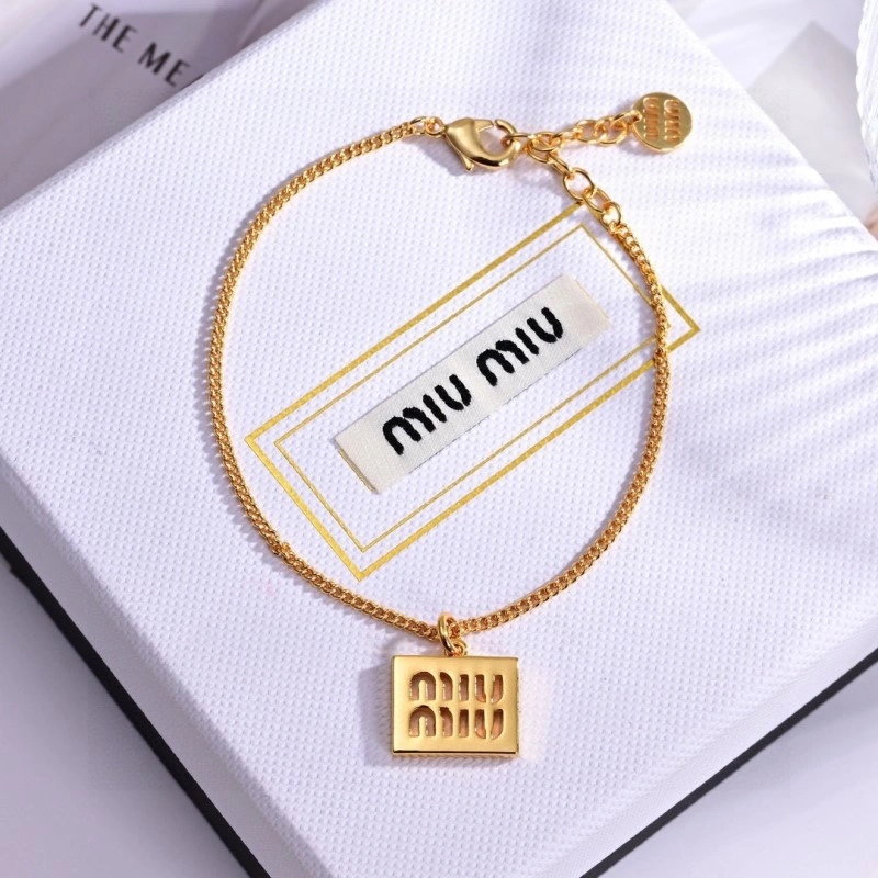 Miu Miu Necklaces Packable 207808