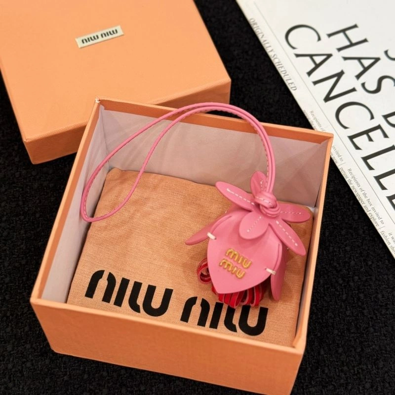 Miu Miu Ornaments Effortless 269886