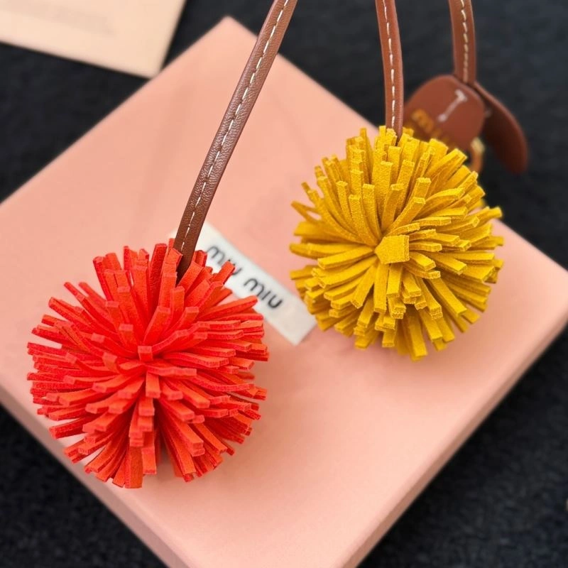 Miu Miu Ornaments EasyCare 269319