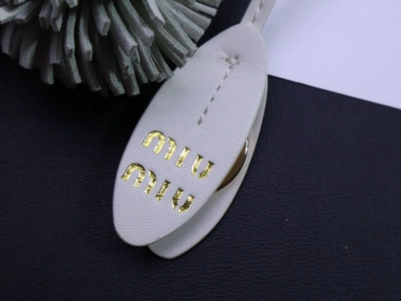 Breathable Miu Miu Ornaments 269122