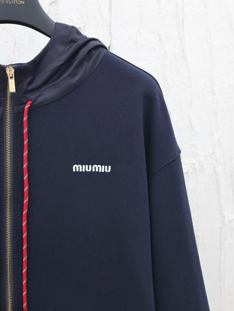 Seasonal Miu Miu Outwear 163605