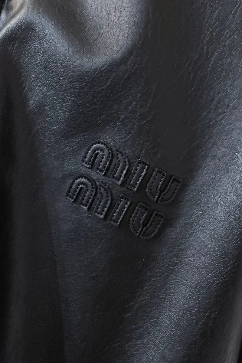 Flexible Miu Miu Outwear 164070