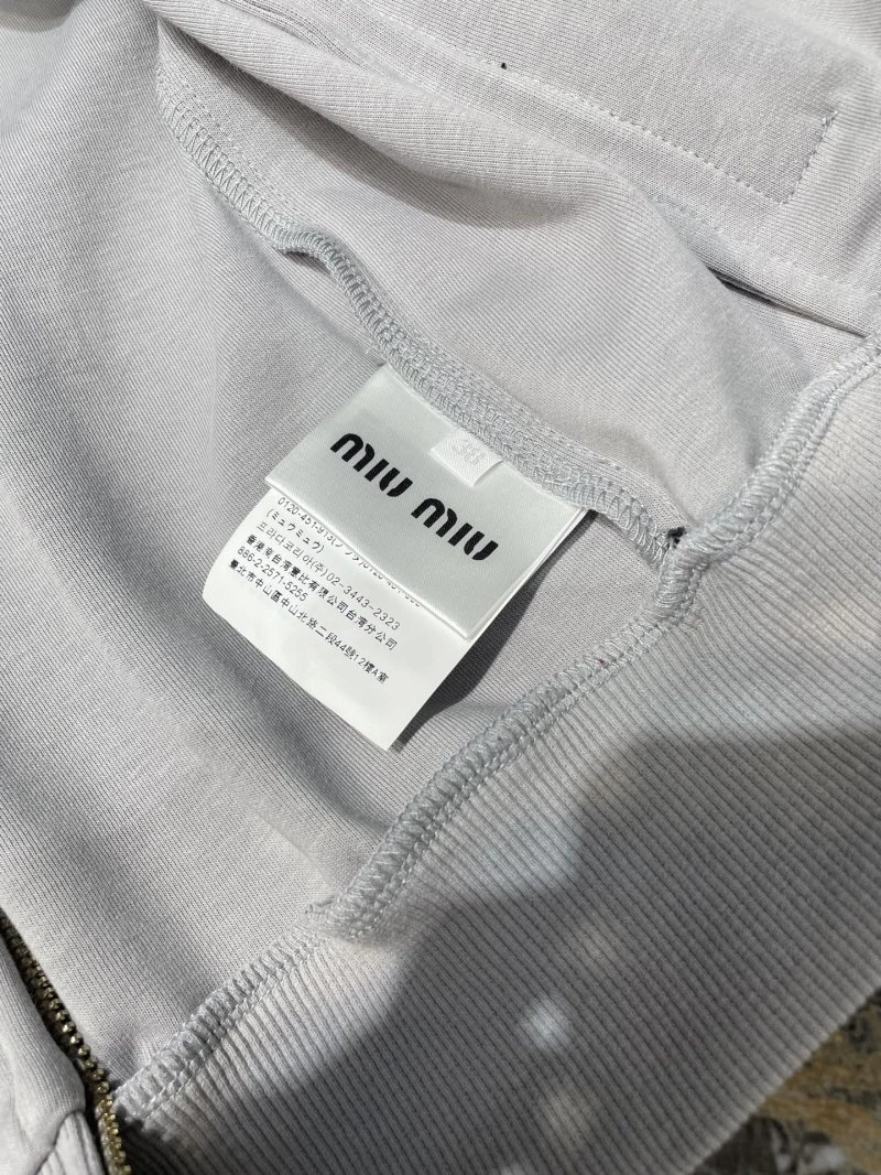 Chic Miu Miu Outwear 152249