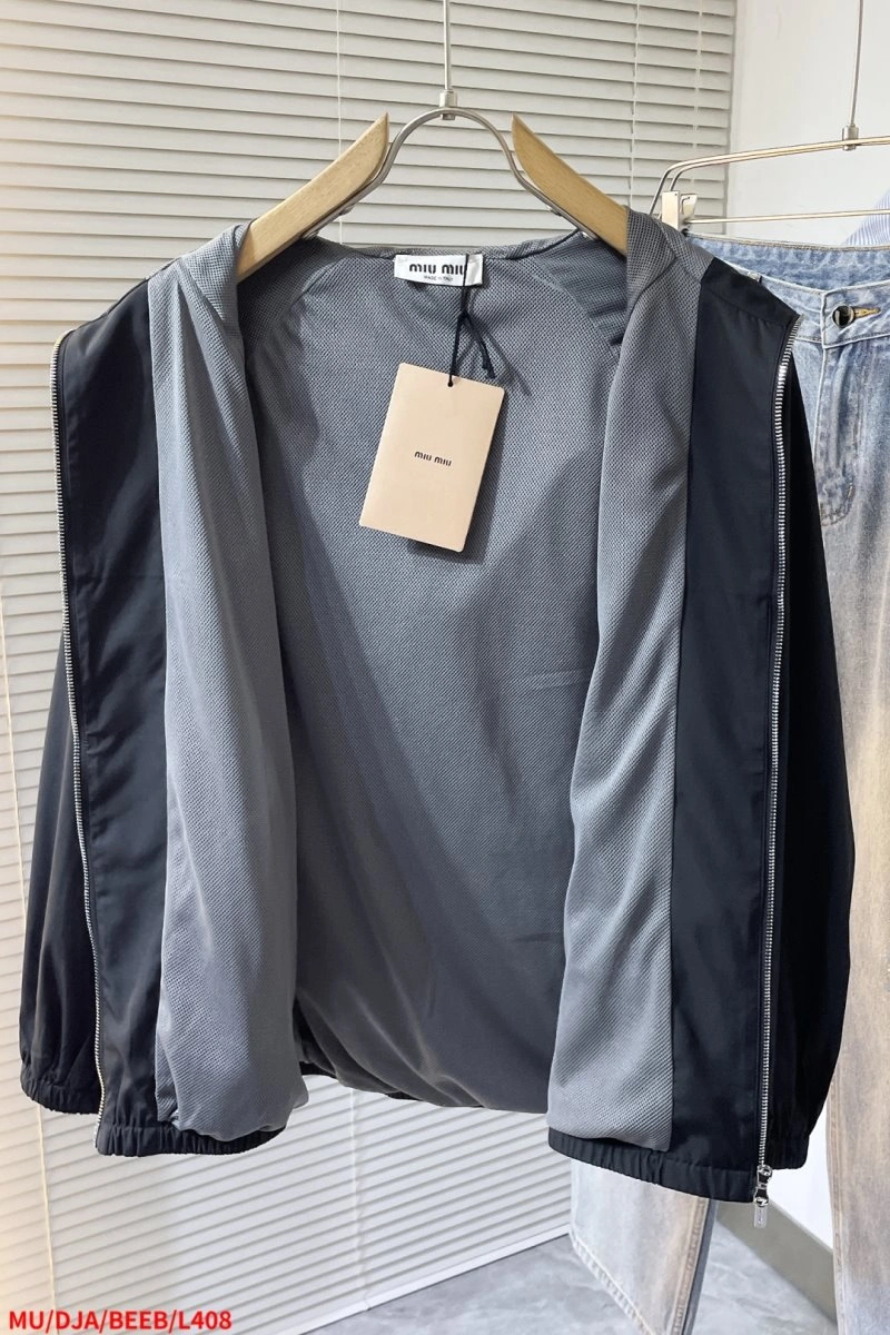 WellDesigned Miu Miu Outwear 152244