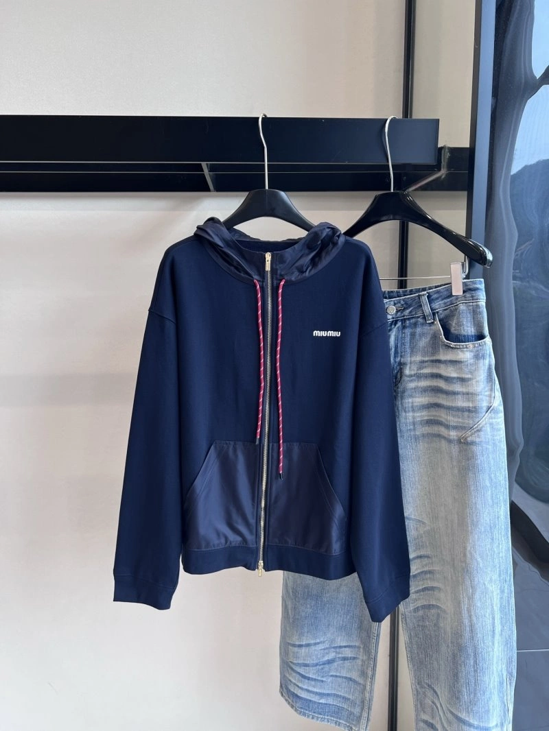 WellDesigned Miu Miu Outwear 151227