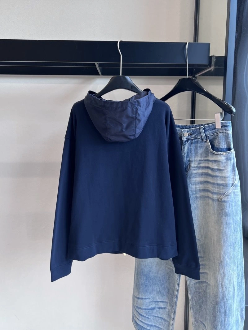 WellDesigned Miu Miu Outwear 151227