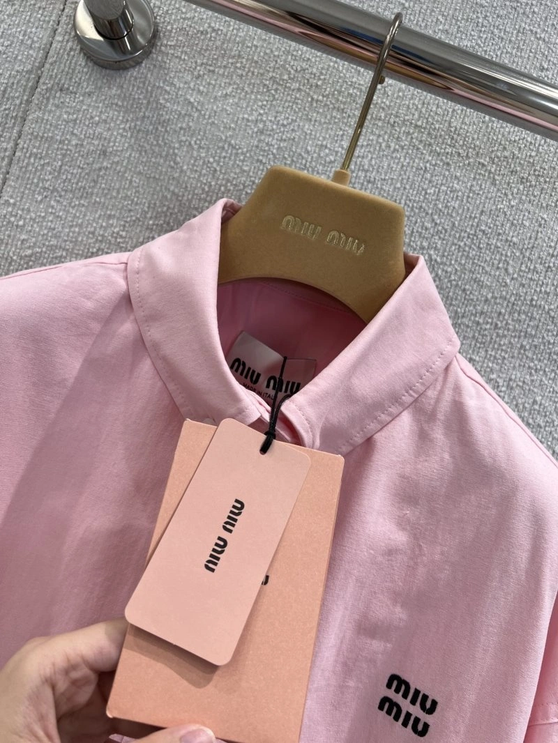 Miu Miu Outwear FastDry 151220